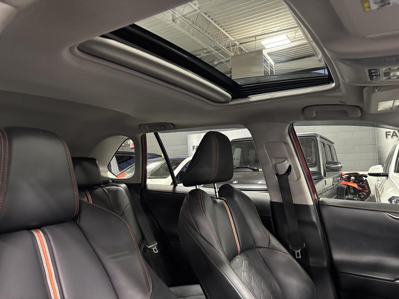 2023 Toyota RAV4 Trail AWD|LEATHER|SUNROOF|TERRAINMODES|BACKUPCAM|+ - Photo #12
