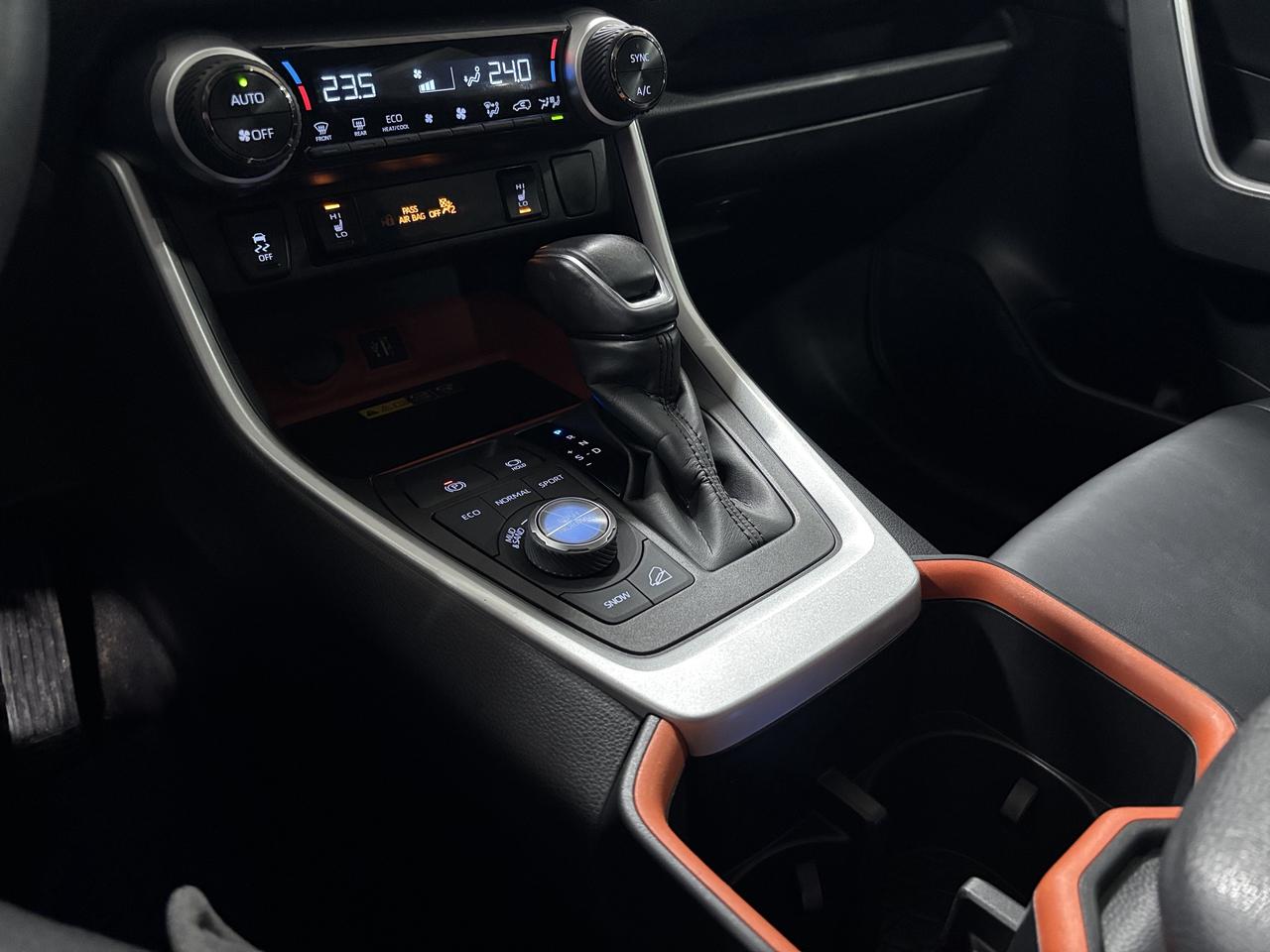 2023 Toyota RAV4 Trail AWD|LEATHER|SUNROOF|TERRAINMODES|BACKUPCAM|+ Photo