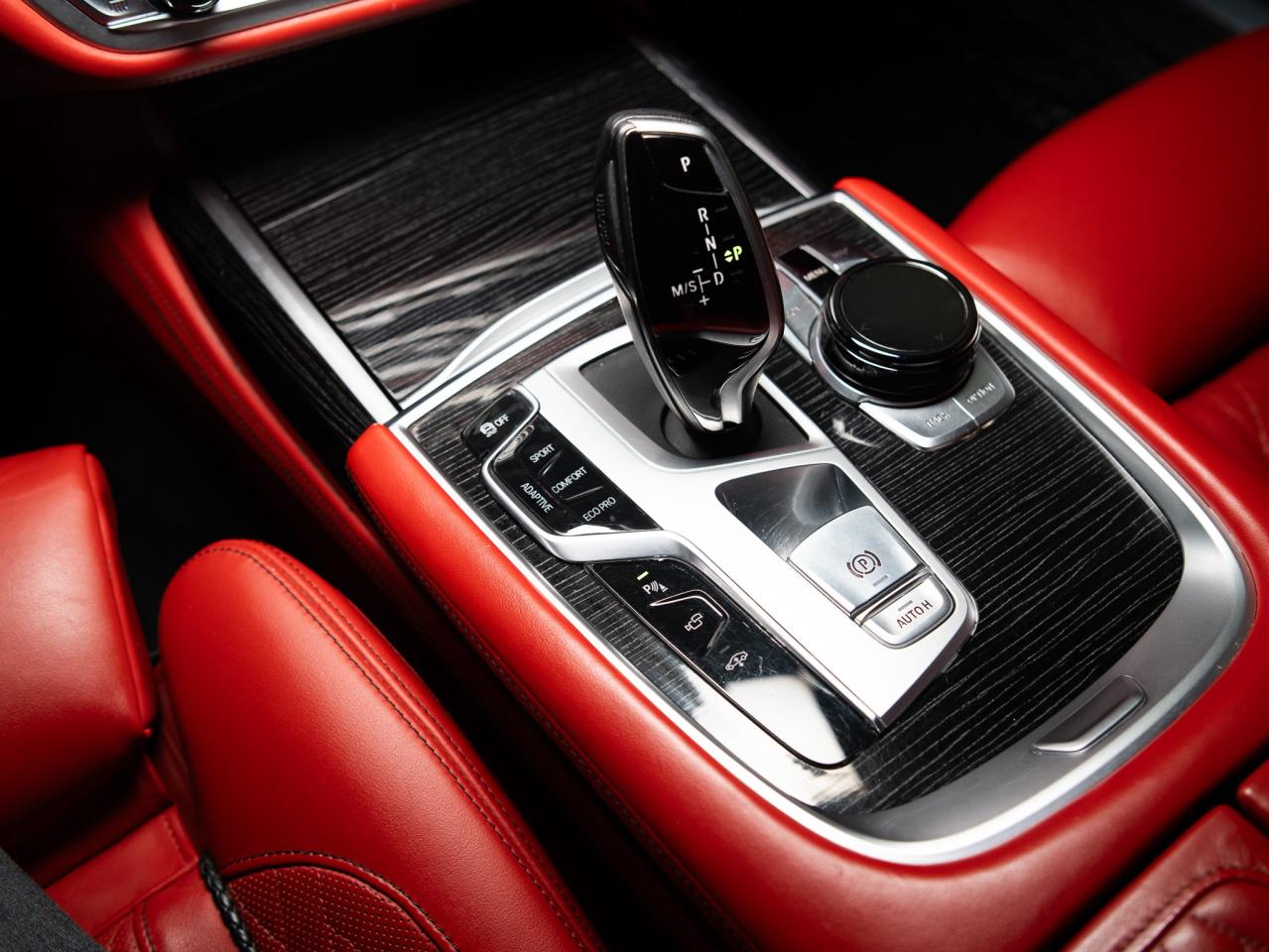 2020 BMW 7 Series 750I | XDRIVE | M-SPORT | EXECUTIVE PKG Photo