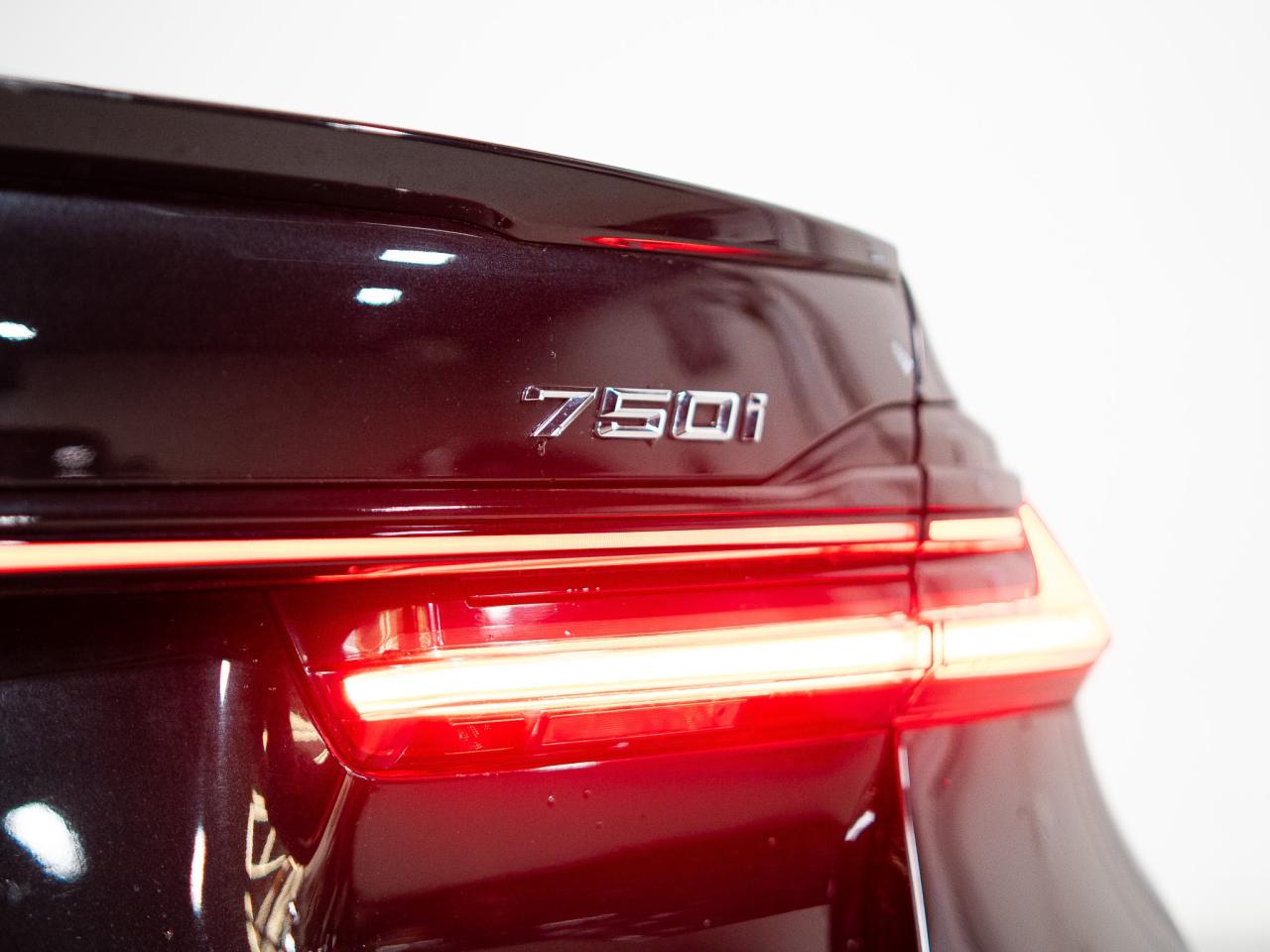 2020 BMW 7 Series 750I | XDRIVE | M-SPORT | EXECUTIVE PKG Photo