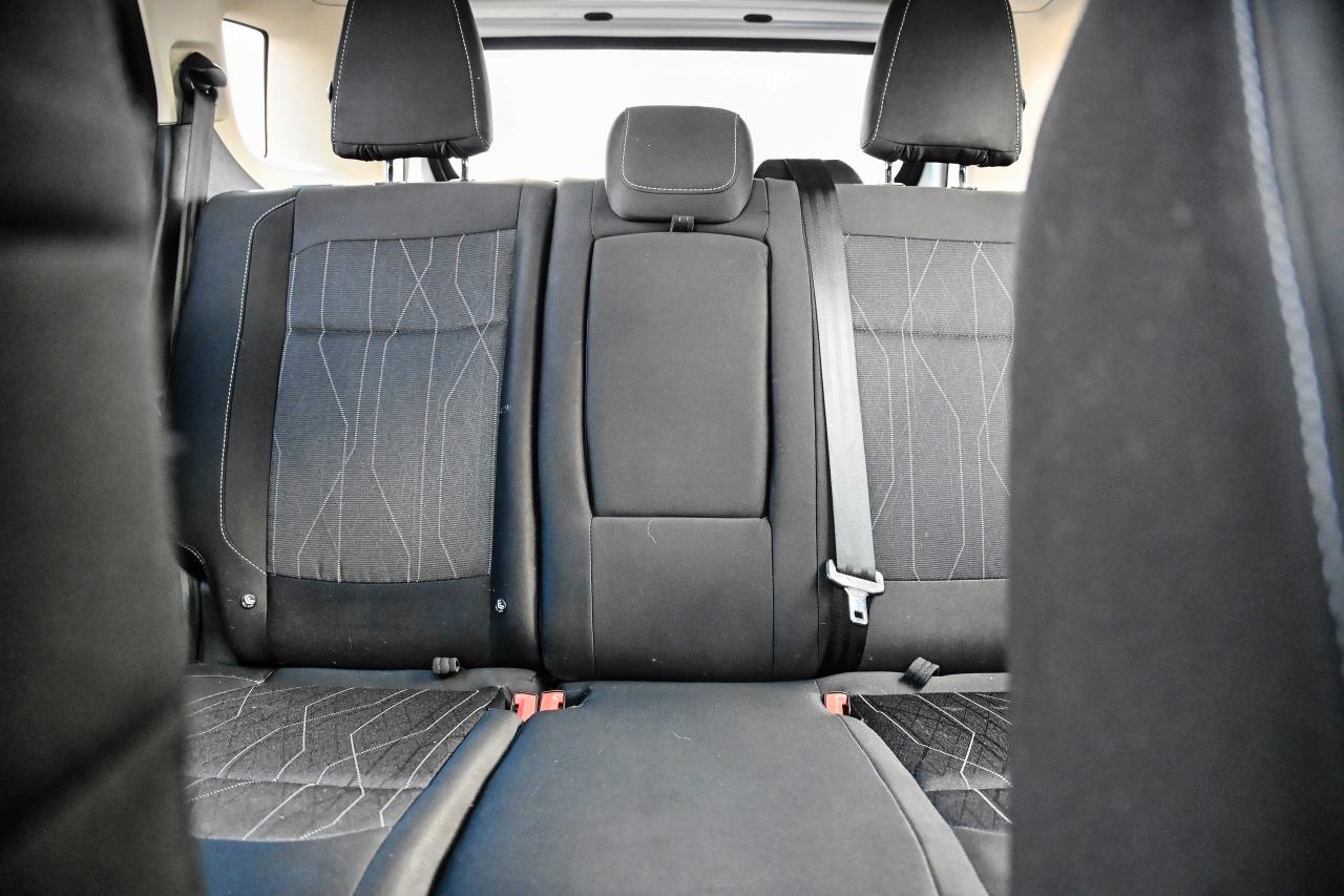 2018 Ford EcoSport NAVIGATION | GREAT ON FUEL | 4X4 GEM! Photo