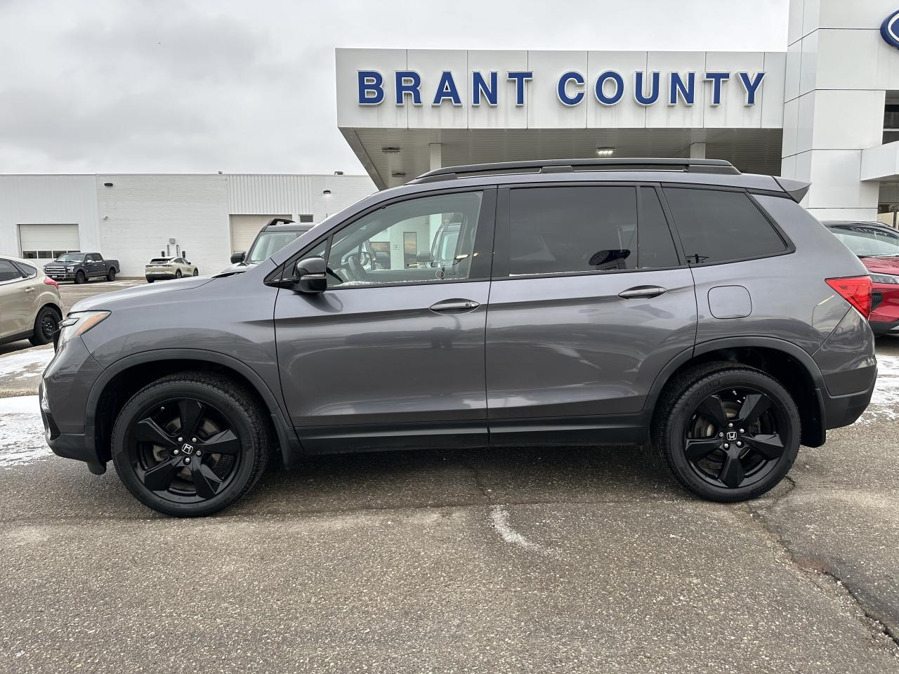 2019 Honda Passport TOURING MODEL/SUPER CLEAN/WONT LAST!! Photo