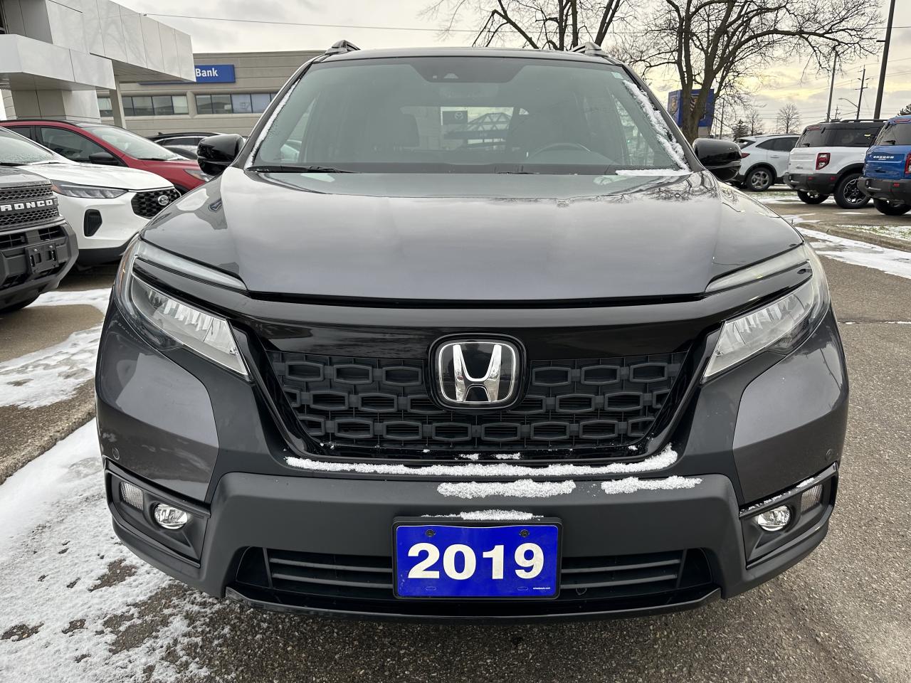 2019 Honda Passport TOURING MODEL/SUPER CLEAN/WONT LAST!! Photo
