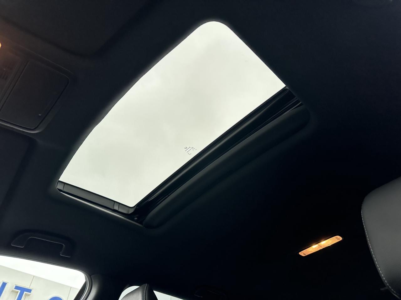 2019 Honda Passport TOURING MODEL/SUPER CLEAN/WONT LAST!! Photo