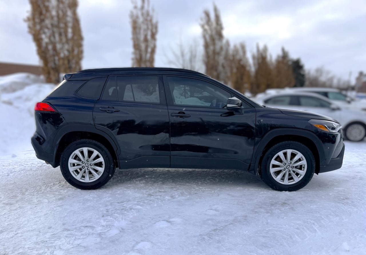 2022 Toyota Corolla Cross LE AWD | BLUETOOTH |  HEATED SEATS | BLIND SPOT | Photo
