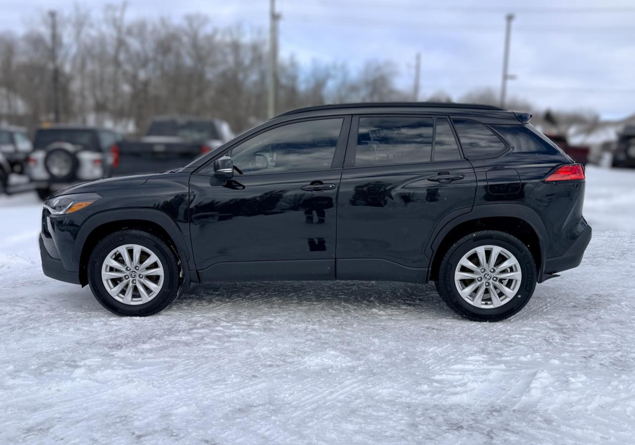 2022 Toyota Corolla Cross LE AWD | BLUETOOTH |  HEATED SEATS | BLIND SPOT | Photo