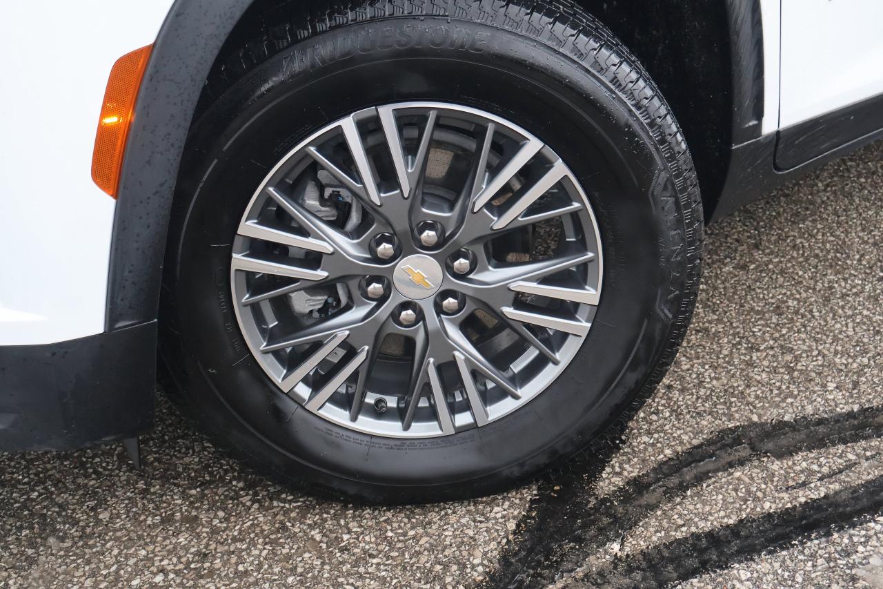 2025 Chevrolet Traverse LT | | Heated Mirrors | Photo2