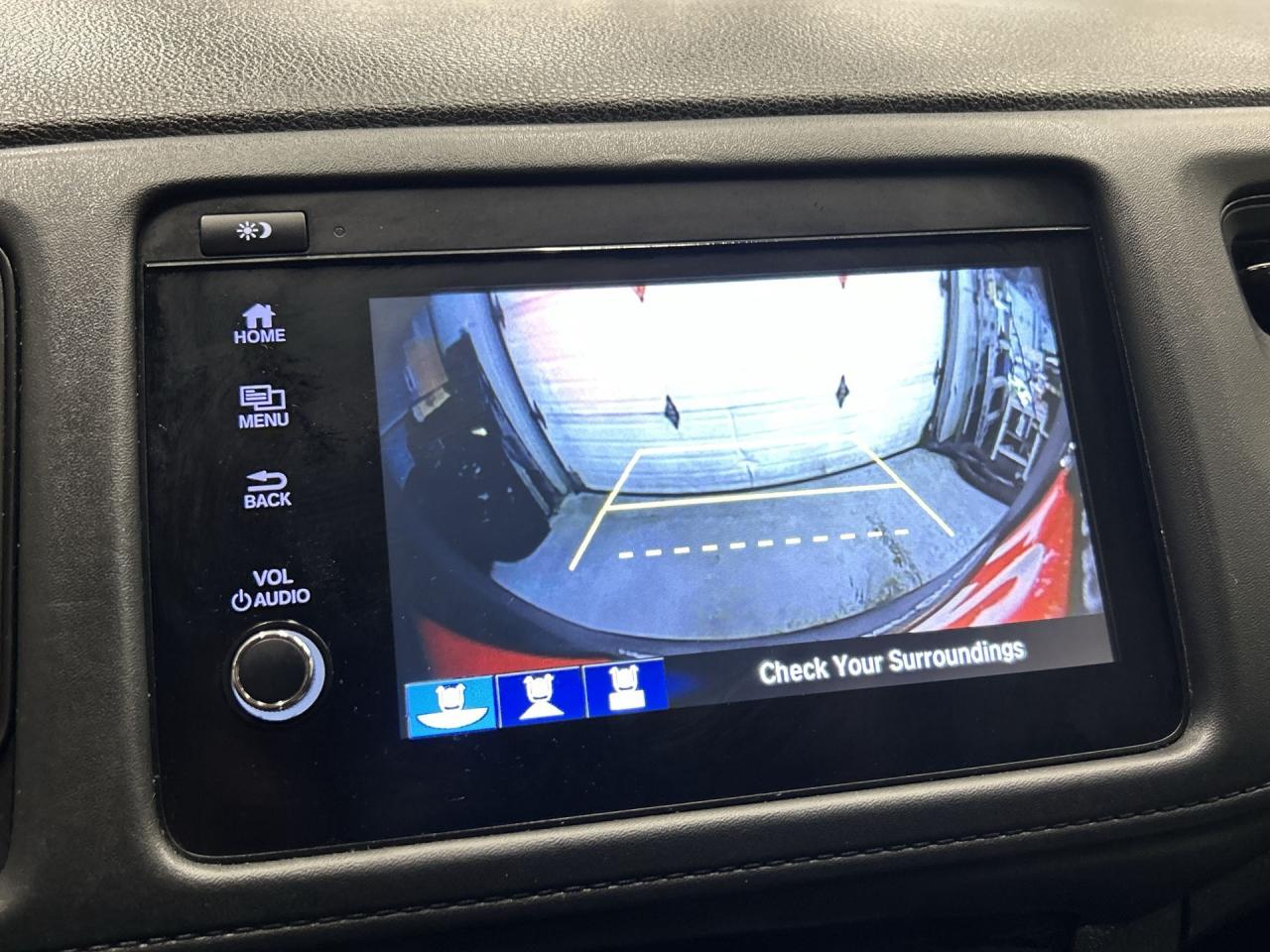 2021 Honda HR-V HTD SEATS | CARPLAY | ALLOYS | ADAPT. CRUISE Photo