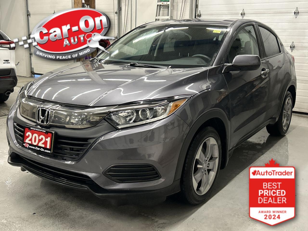 2021 Honda HR-V HTD SEATS | CARPLAY | ALLOYS | ADAPT. CRUISE Photo0