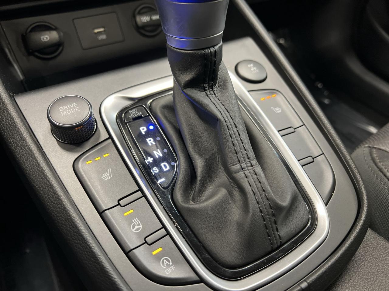 2022 Hyundai KONA LUXURY AWD | LOW KMS! | HTD LEATHER | REMOTE START Photo