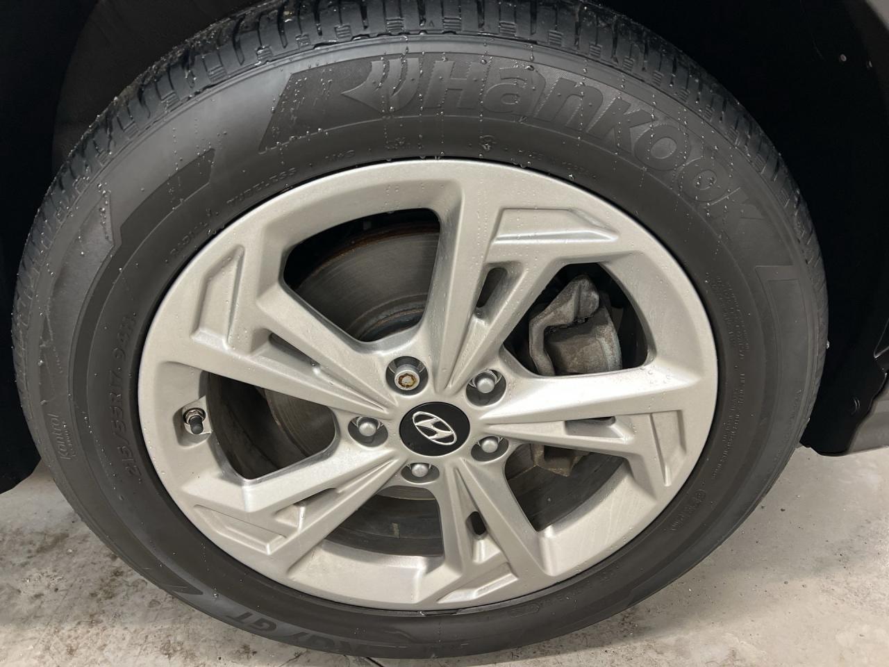 2022 Hyundai KONA LUXURY AWD | LOW KMS! | HTD LEATHER | REMOTE START Photo