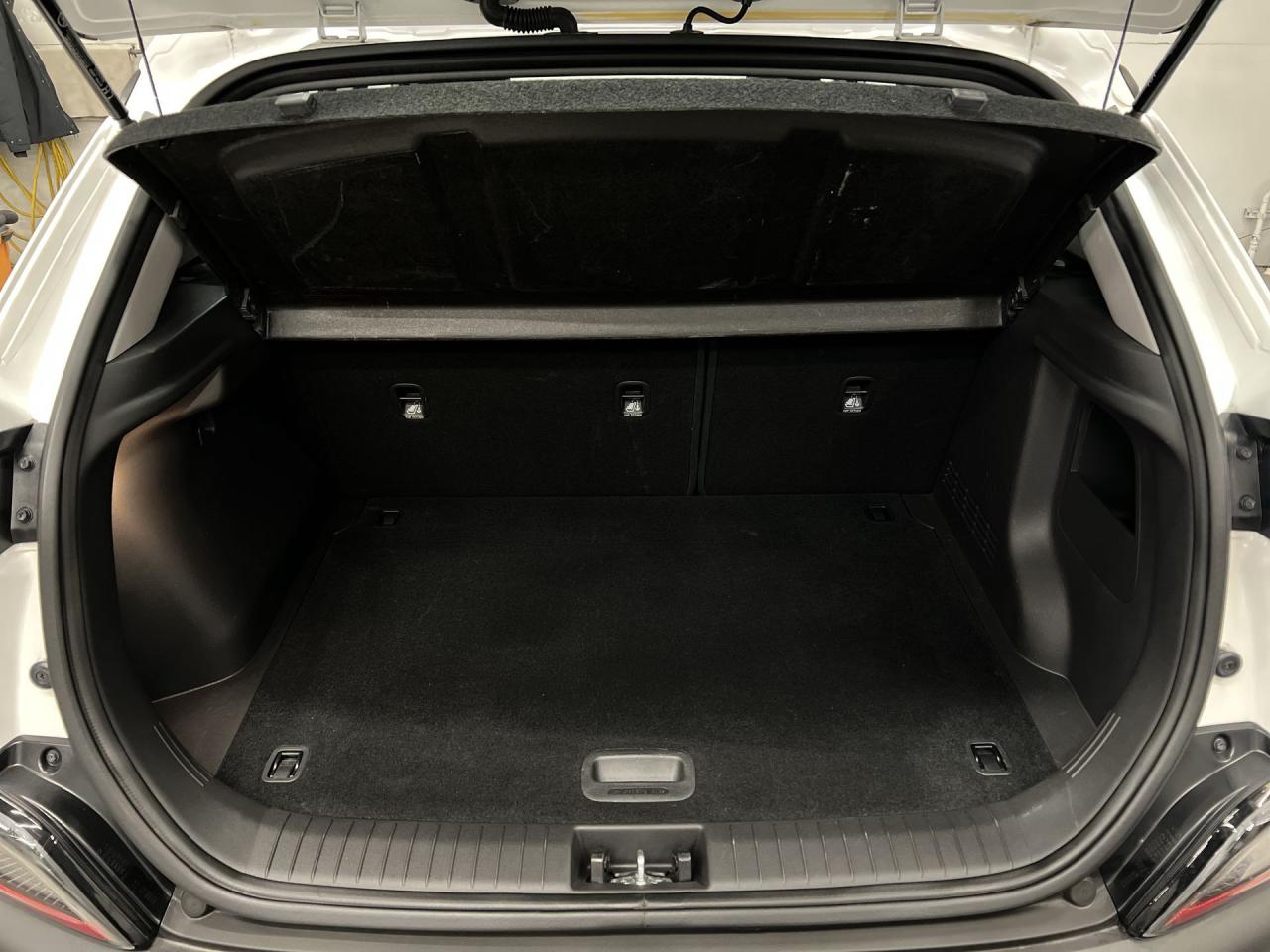 2022 Hyundai KONA LUXURY AWD | LOW KMS! | HTD LEATHER | REMOTE START Photo