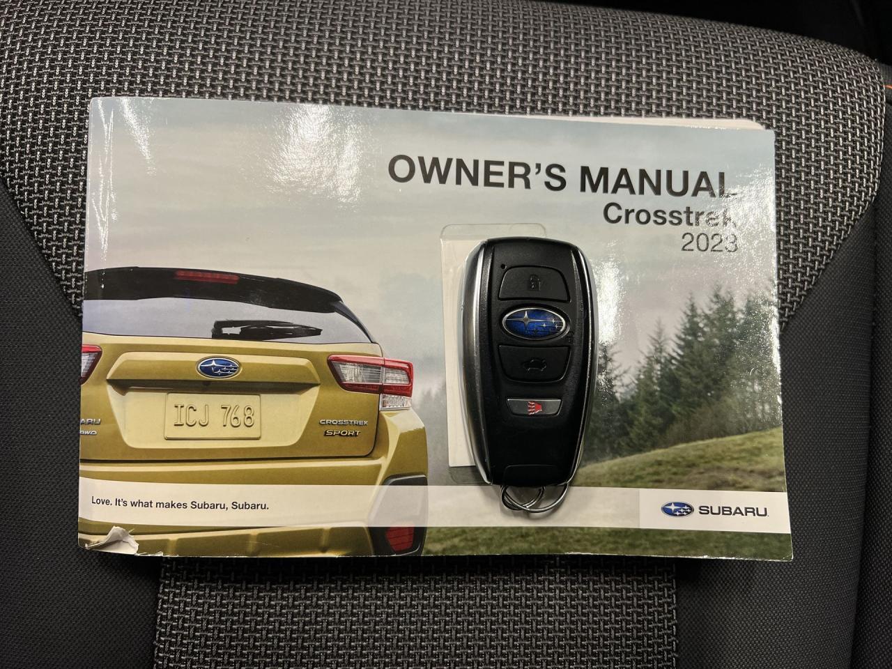 2023 Subaru XV Crosstrek TOURING AWD | HTD SEATS | CARPLAY | 17IN ALLOYS Photo