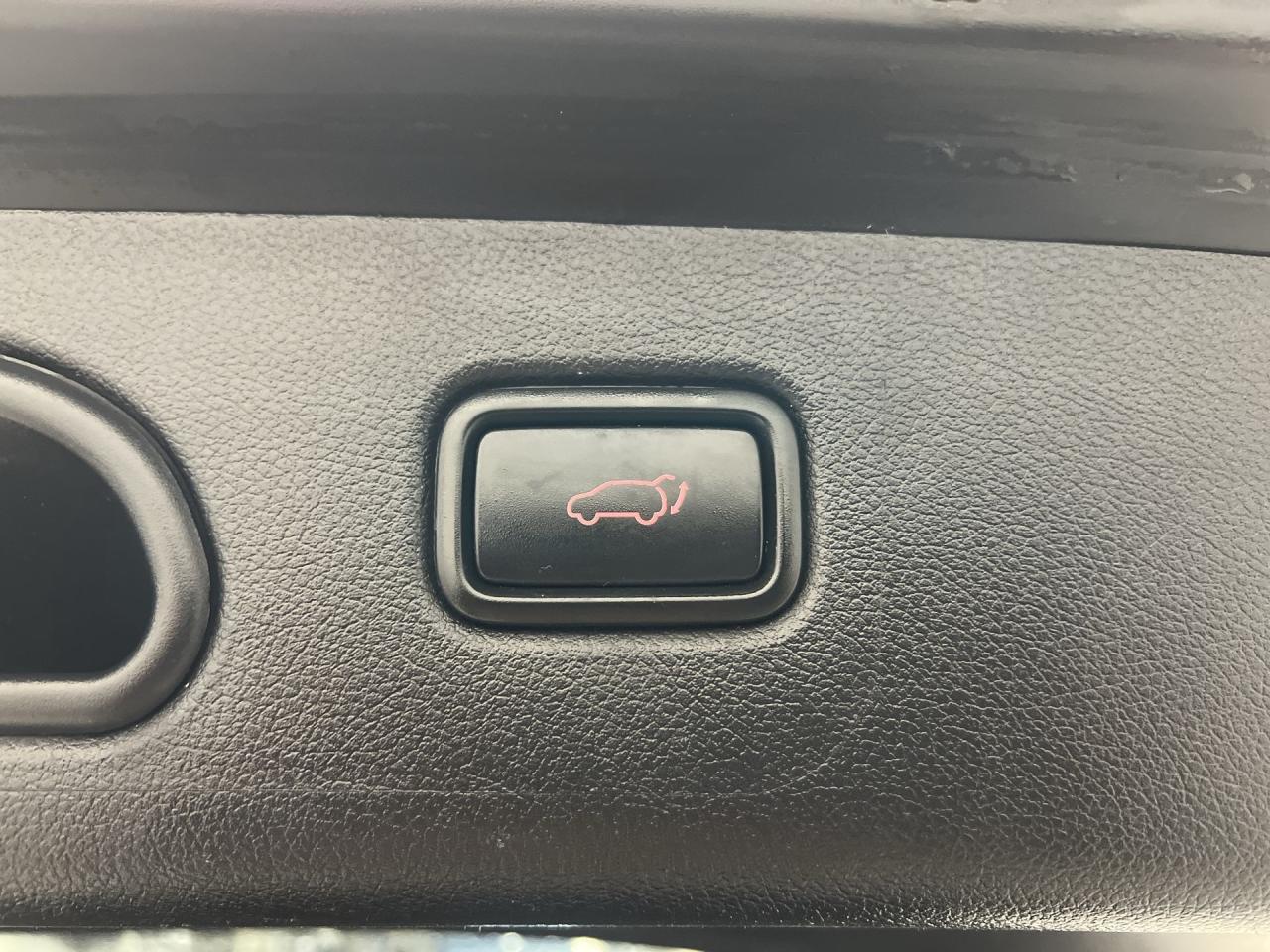 2022 Kia Sportage EX PREMIUM AWD | HTD LEATHER | PANO ROOF | CARPLAY Photo