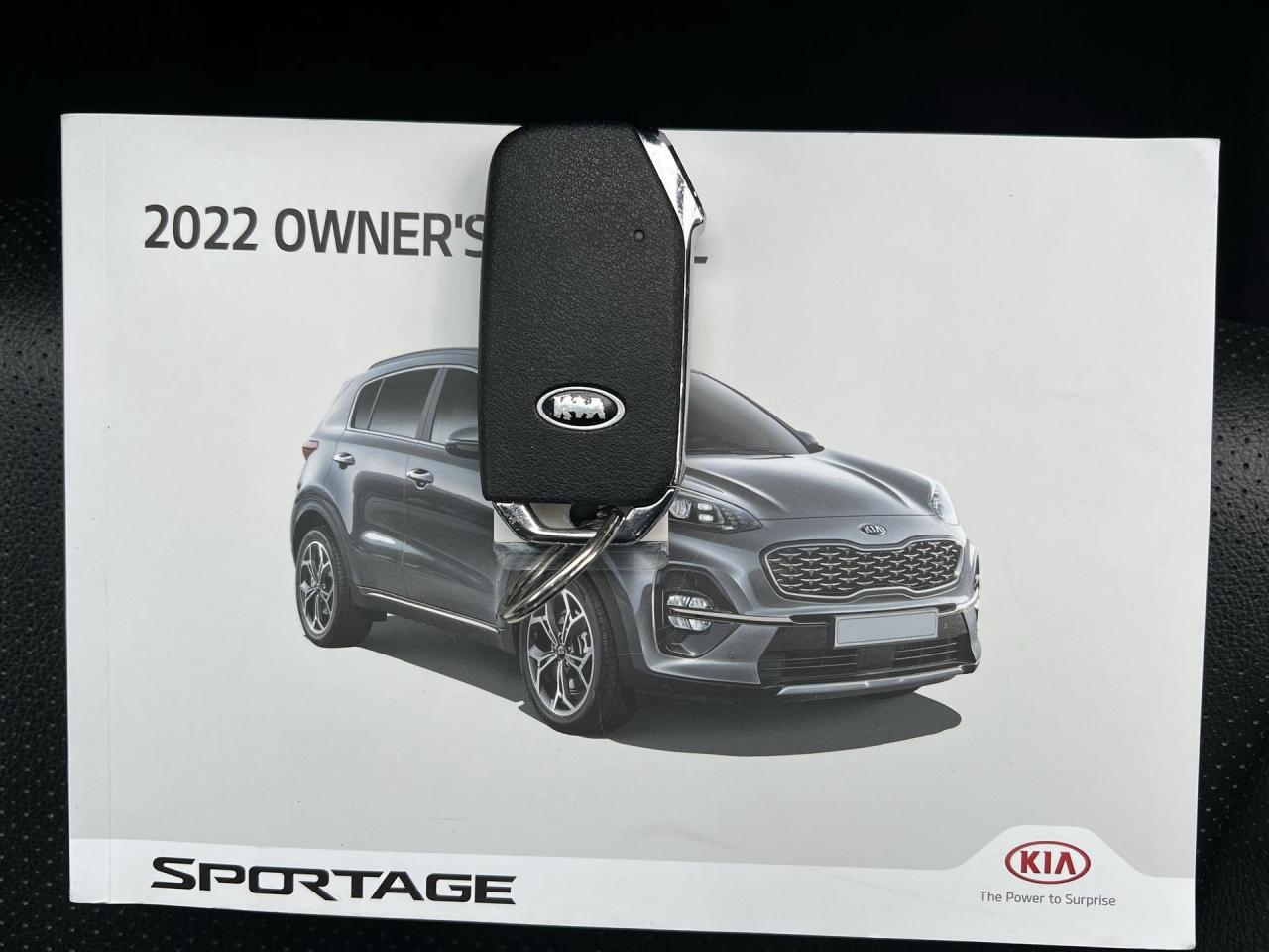 2022 Kia Sportage EX PREMIUM AWD | HTD LEATHER | PANO ROOF | CARPLAY Photo