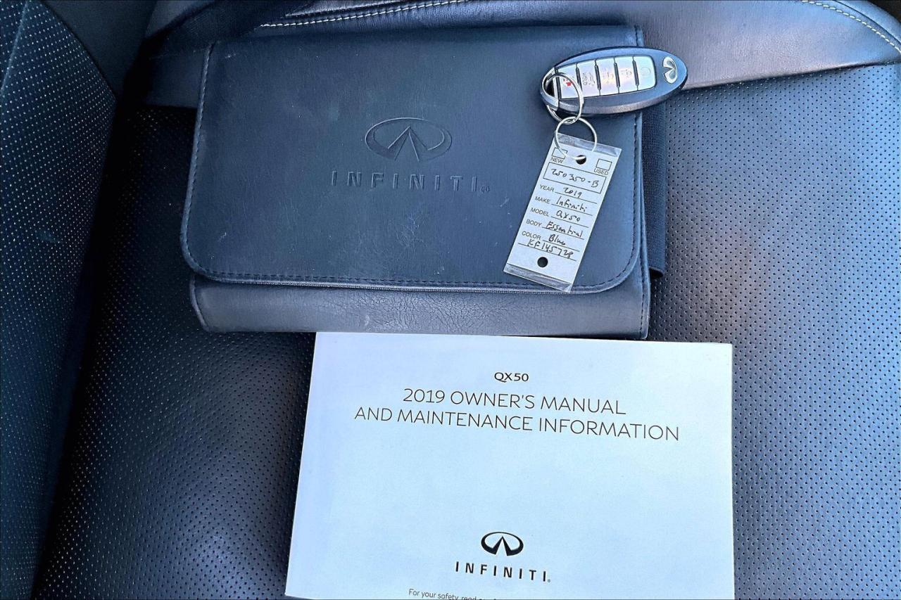 2019 Infiniti QX50 Essential | Heated Leather | Panoroof | Bose | AWD Photo