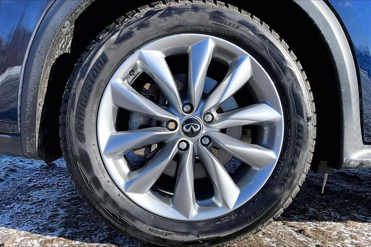 2019 Infiniti QX50 Essential | Heated Leather | Panoroof | Bose | AWD Photo