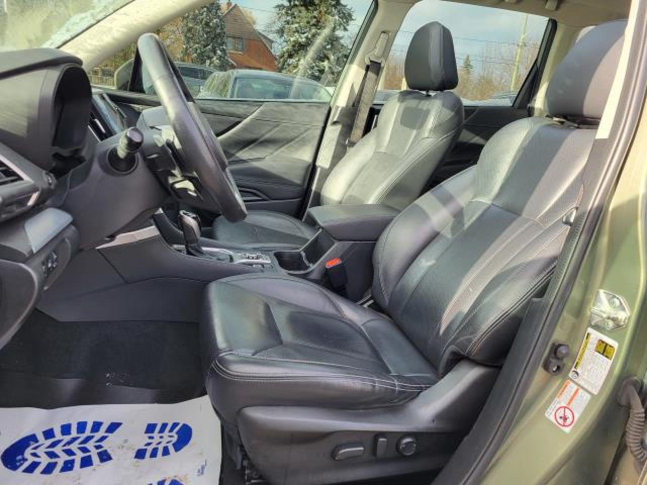 2020 Subaru Forester Limited Photo9