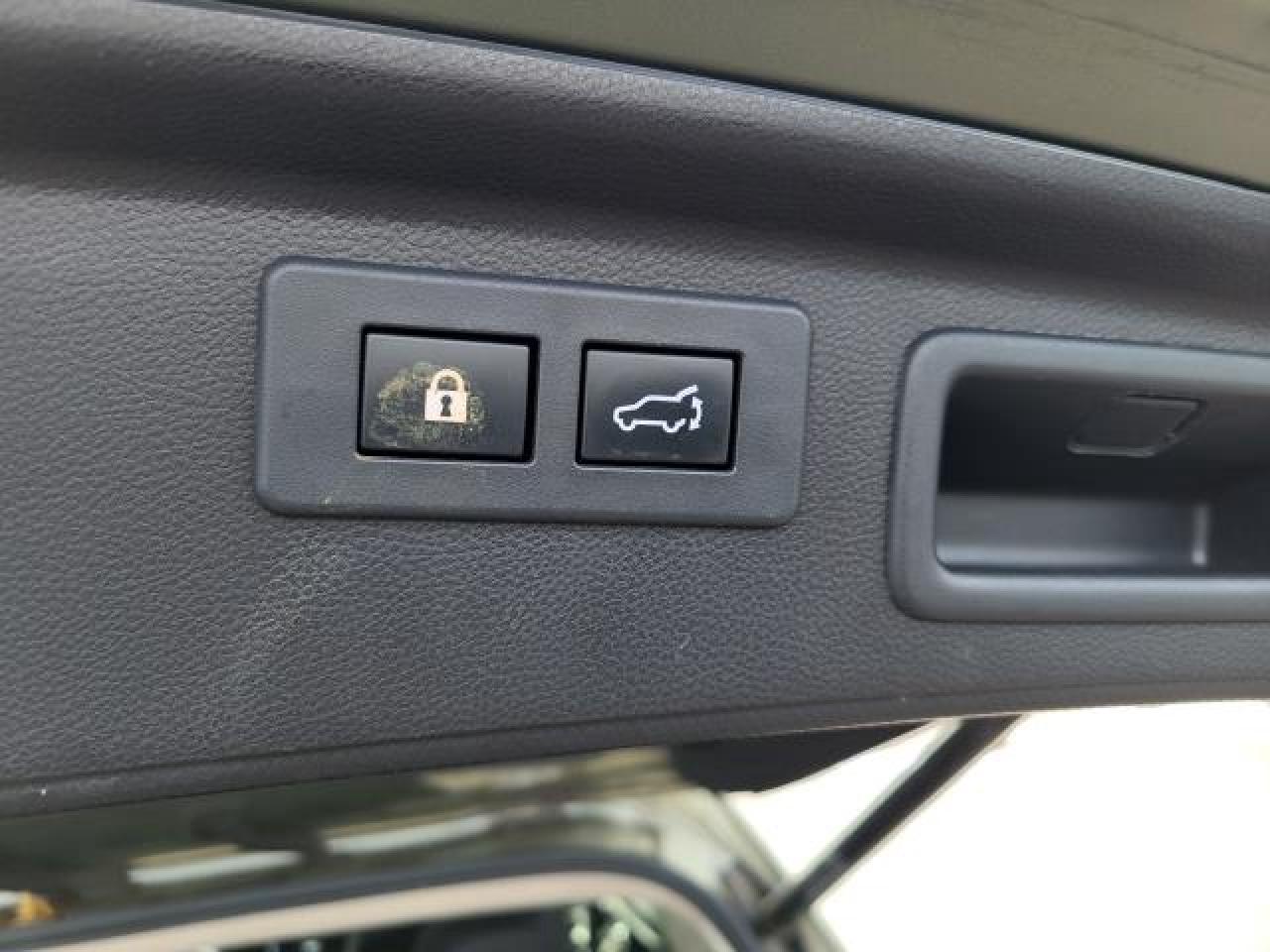 2020 Subaru Forester Limited Photo20