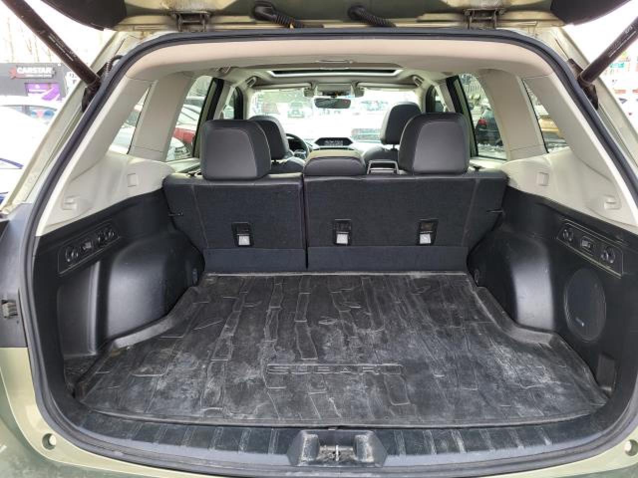 2020 Subaru Forester Limited Photo19