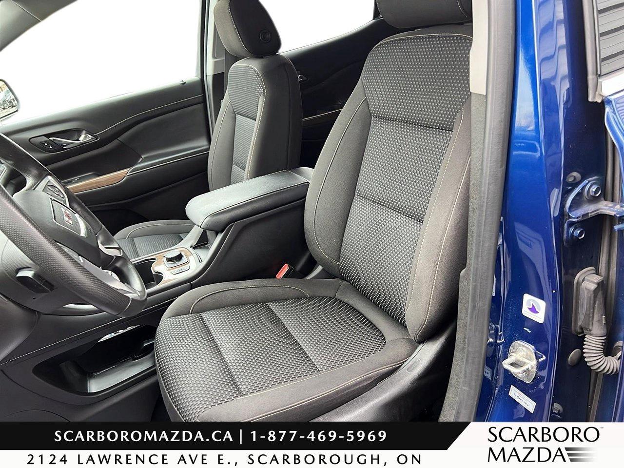 2023 GMC Acadia SLE Photo