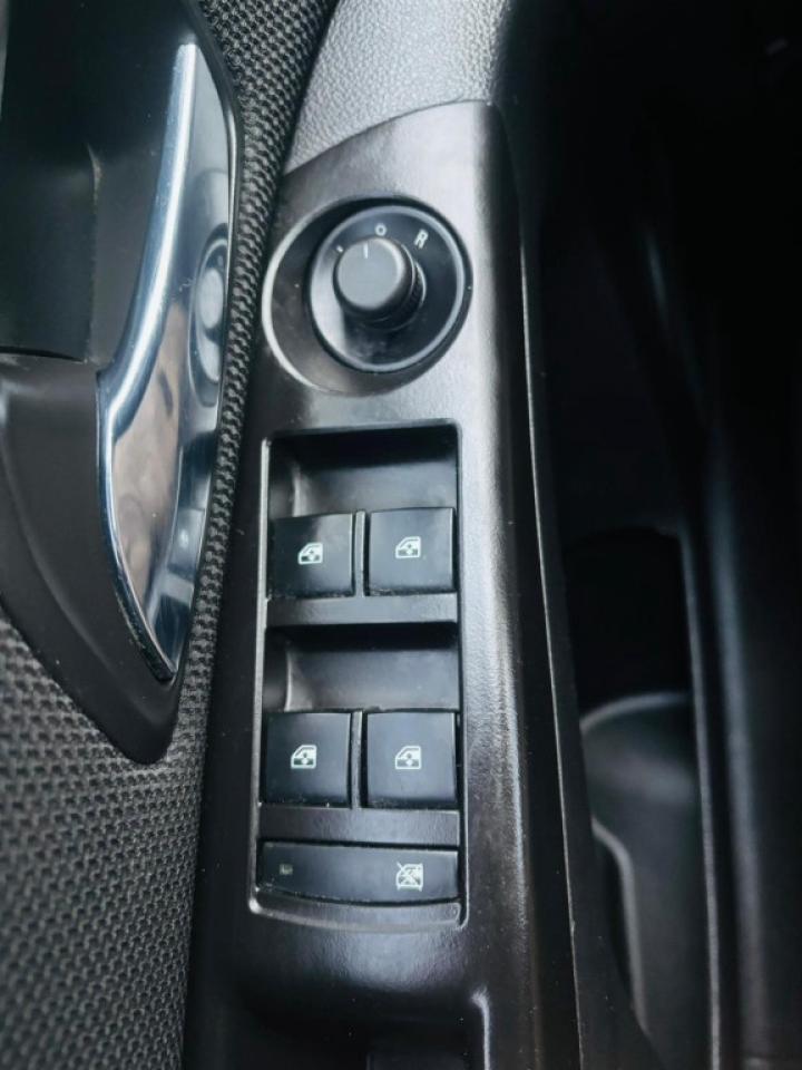 2014 Chevrolet Cruze 1LT Auto 4dr Sedan Automatic Photo