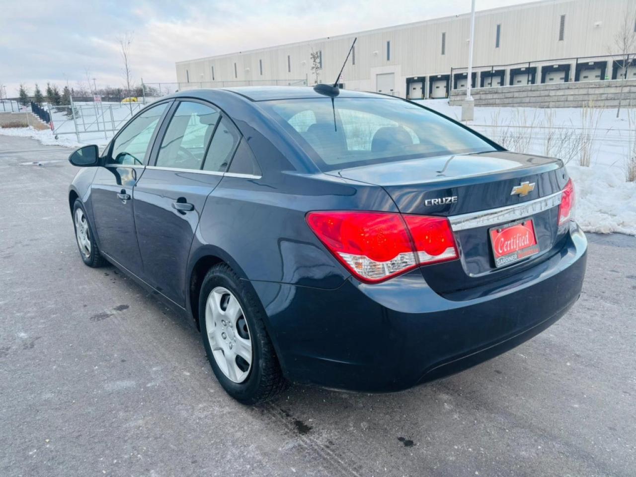 2016 Chevrolet Cruze Limited 1LT Auto 4dr Sedan Automatic Photo3