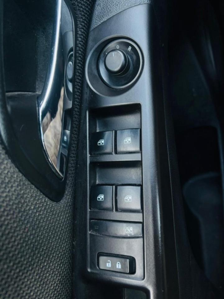 2016 Chevrolet Cruze Limited 1LT Auto 4dr Sedan Automatic Photo