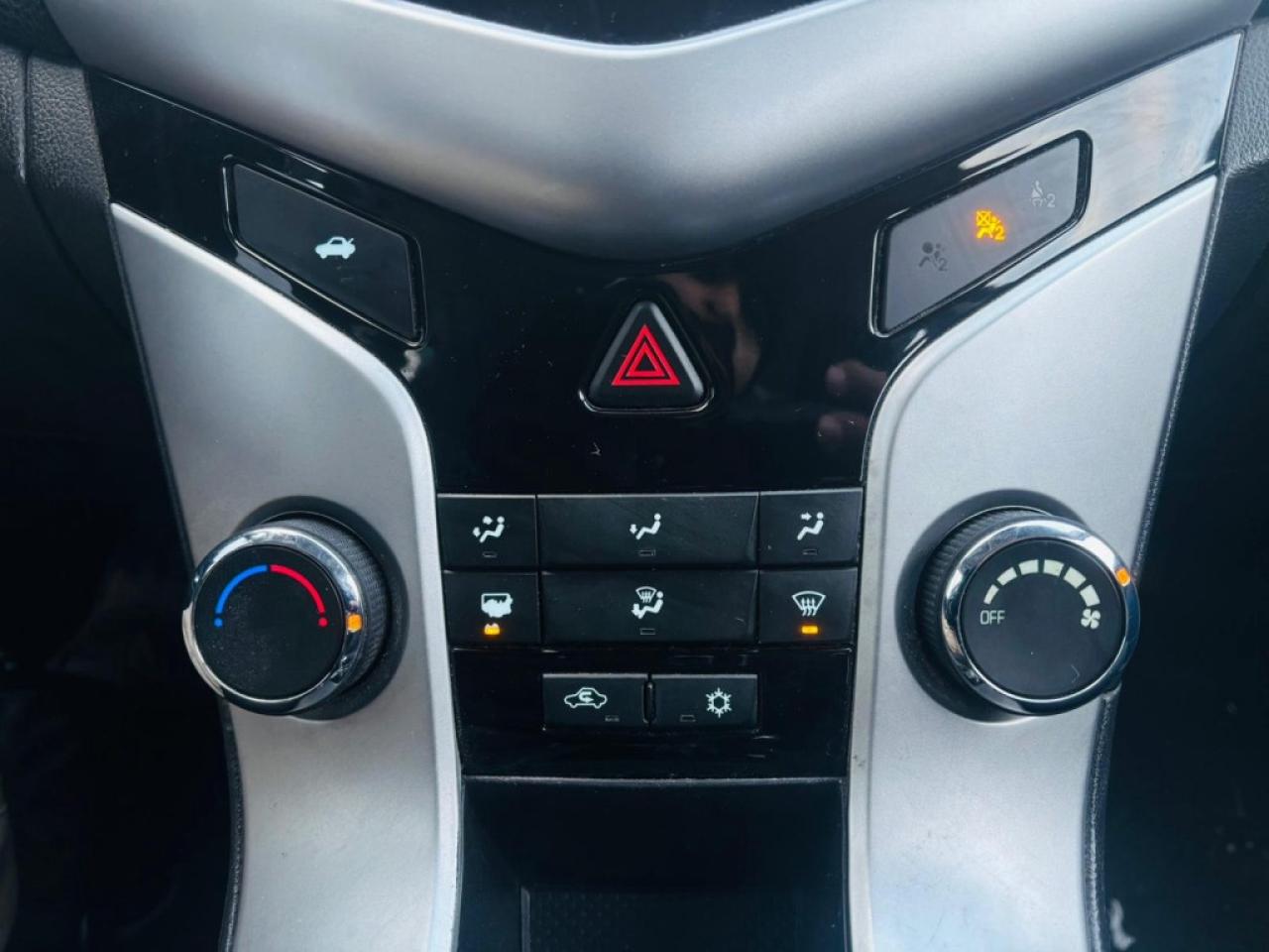 2016 Chevrolet Cruze Limited 1LT Auto 4dr Sedan Automatic Photo