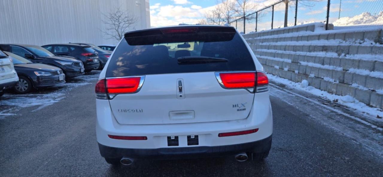 2011 Lincoln MKX Base 4dr All-wheel Drive Automatic Photo