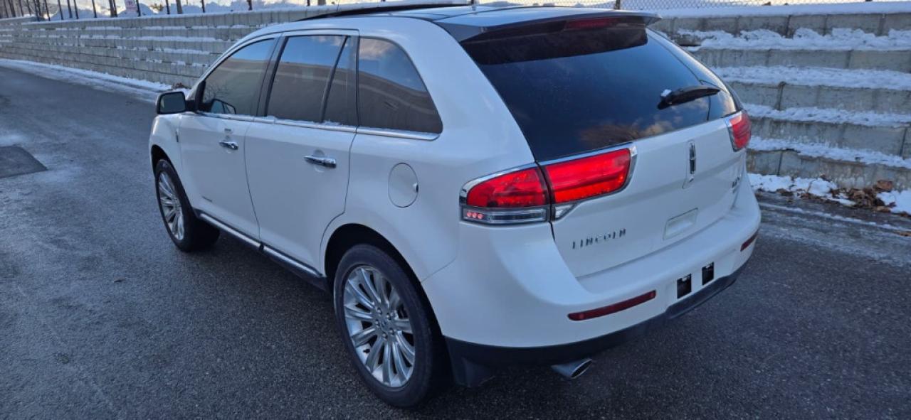 2011 Lincoln MKX Base 4dr All-wheel Drive Automatic Photo