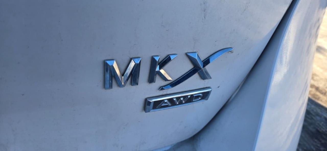 2011 Lincoln MKX Base 4dr All-wheel Drive Automatic Photo