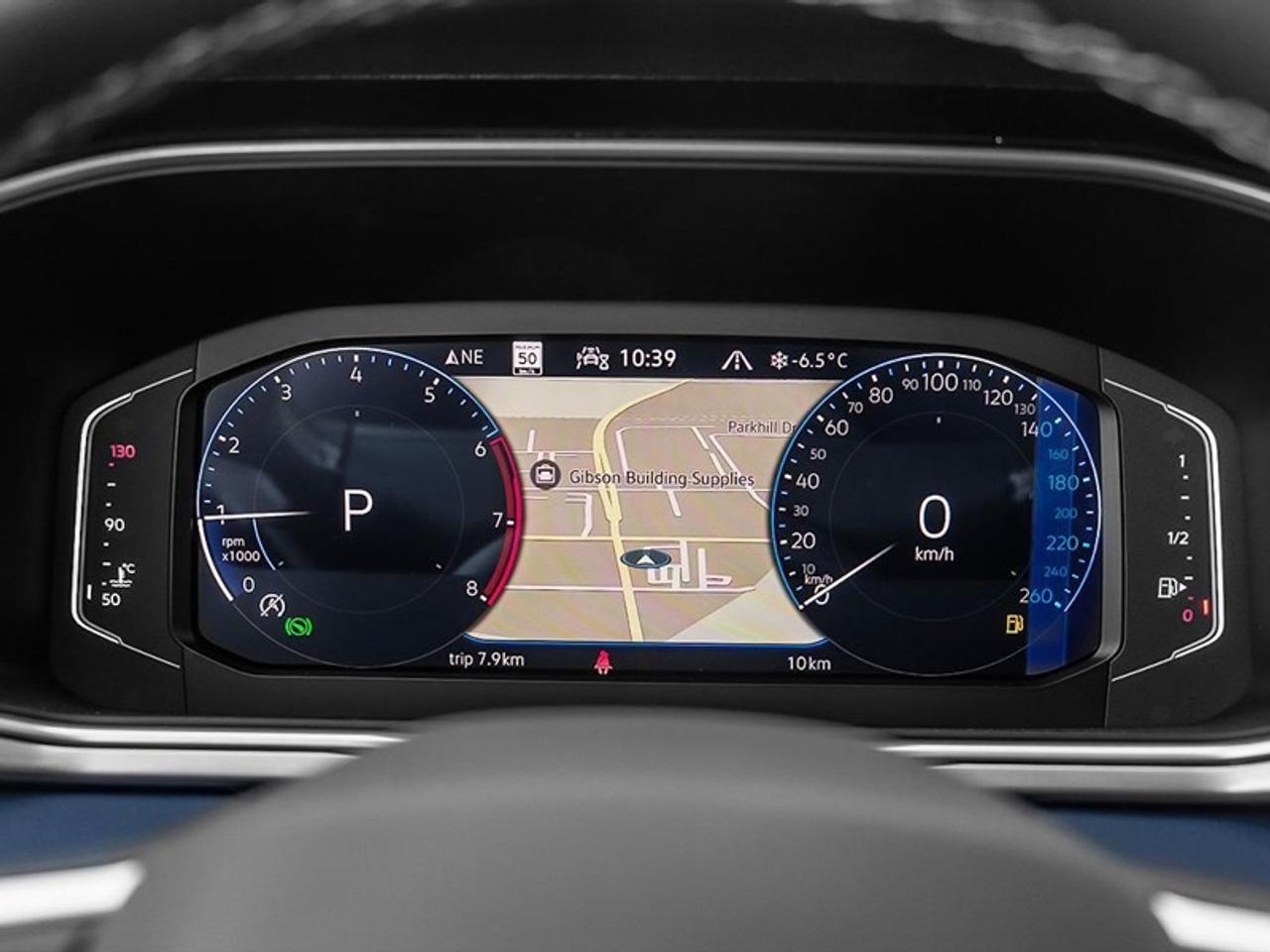 2025 Volkswagen Taos Highline  - Cooled Seats Photo