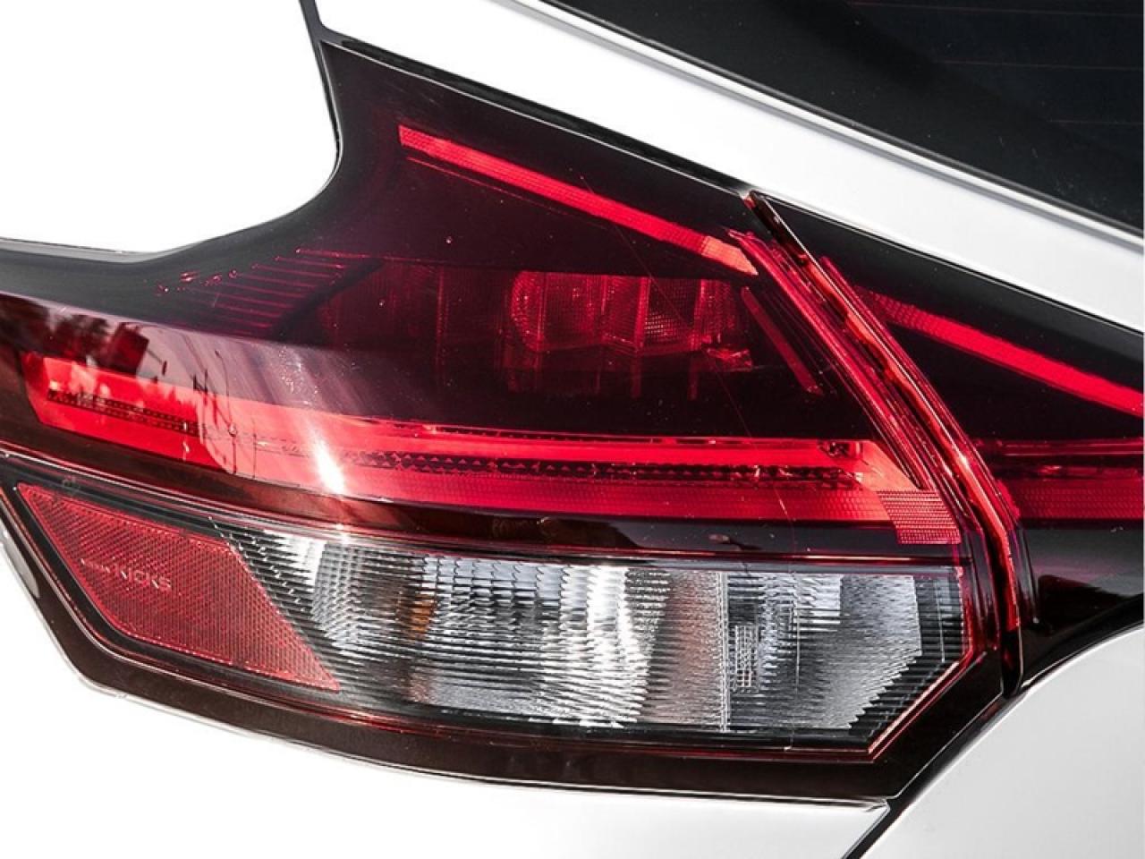 2025 Nissan Kicks Play S  - Apple CarPlay -  Android Auto Photo