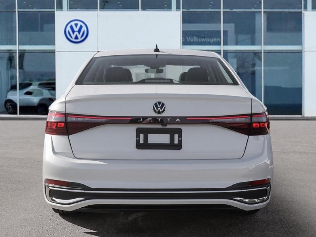 2025 Volkswagen Jetta Highline  - Leather Seats Photo4