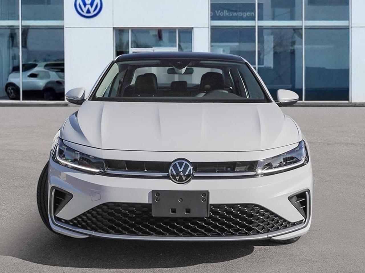 2025 Volkswagen Jetta Highline  - Leather Seats Photo