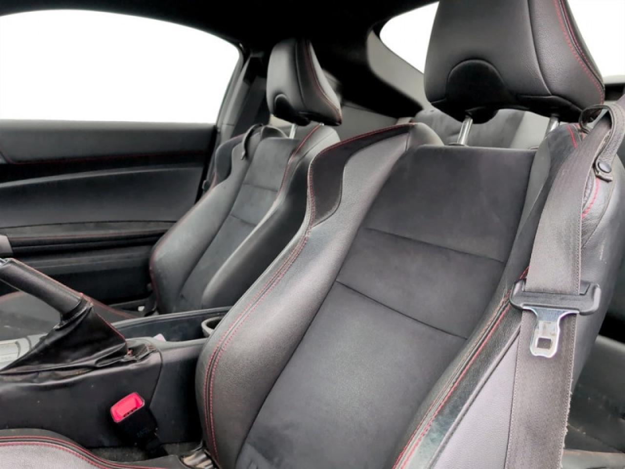 2015 Subaru BRZ Sport-Tech  **CLEAN CF - LOW KMS** Photo