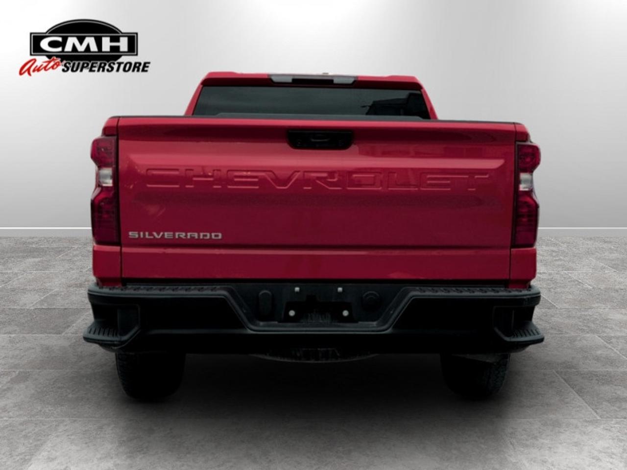 2023 Chevrolet Silverado 1500 Work Truck  **5.3L V8 - CREW CAB** Photo3