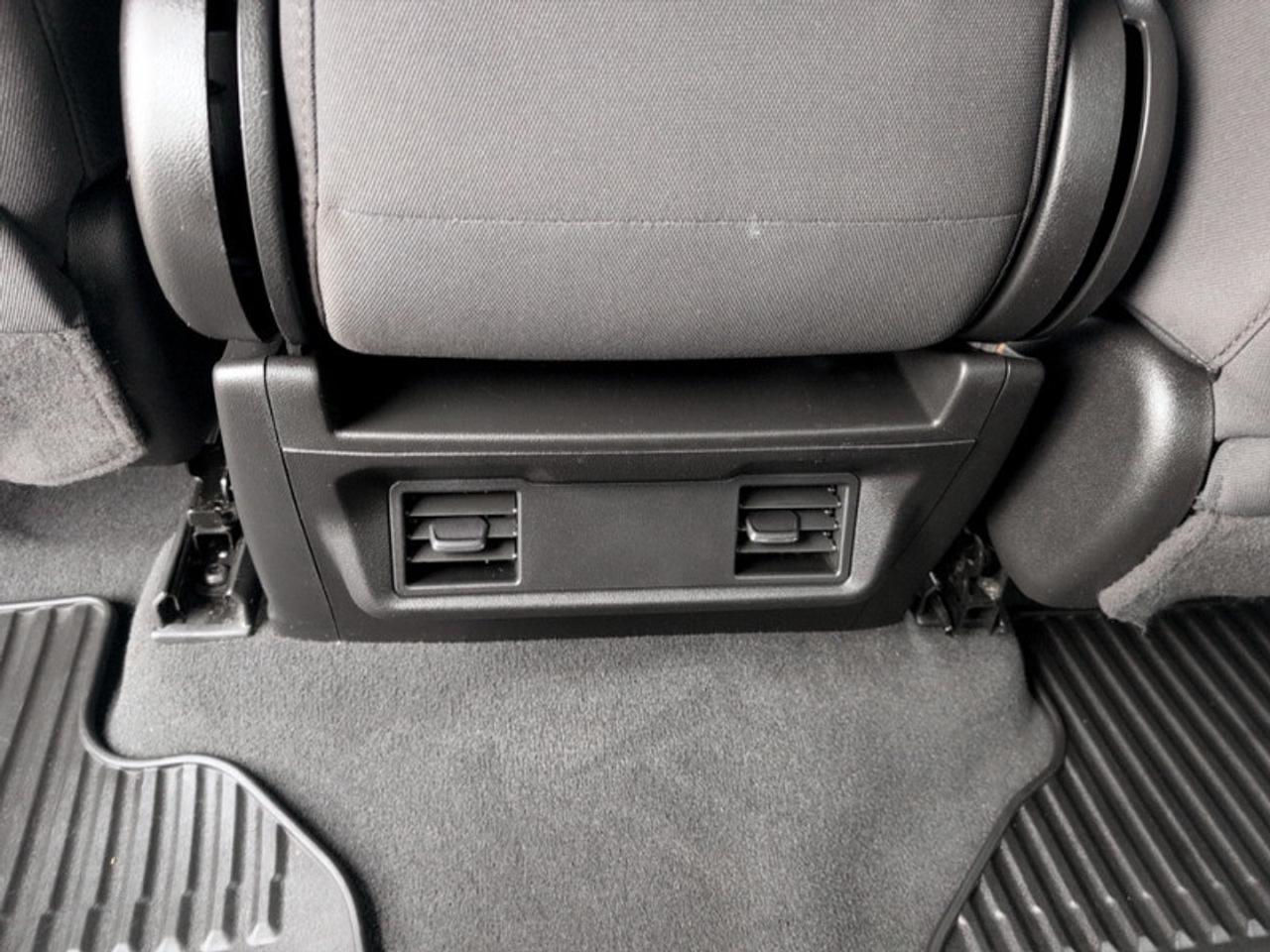 2023 Chevrolet Silverado 1500 Work Truck  **5.3L V8 - CREW CAB** Photo