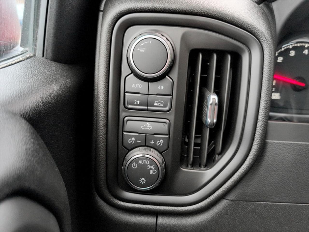 2023 Chevrolet Silverado 1500 Work Truck  **5.3L V8 - CREW CAB** Photo