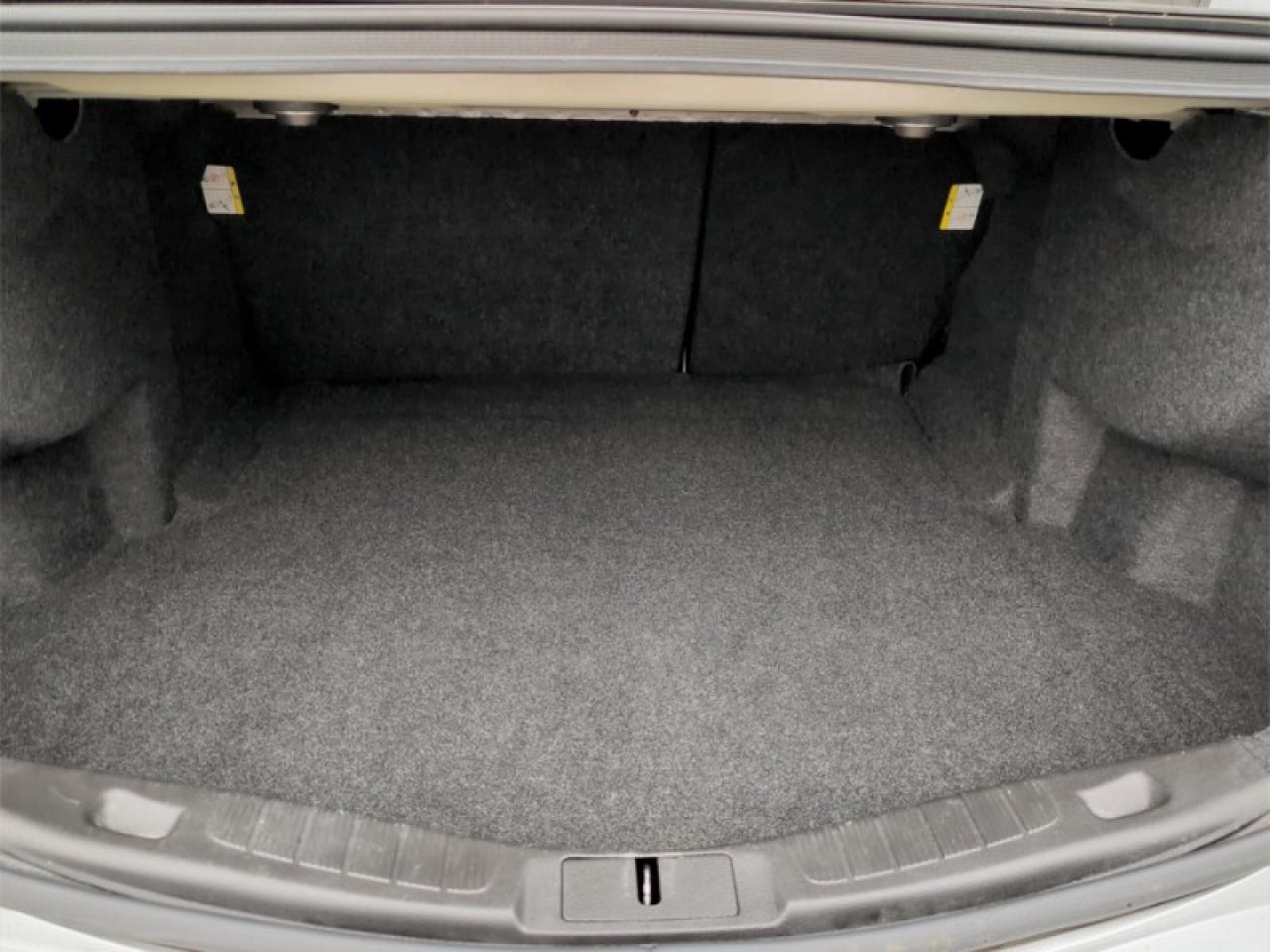 2016 Ford Fusion SE w/Tech Pkg  **TECH/MY FORD TOUCH PKG** Photo