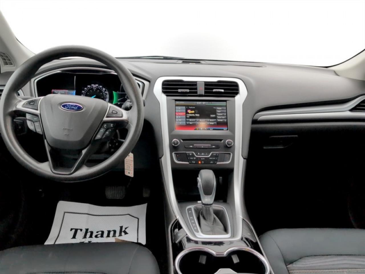 2016 Ford Fusion SE w/Tech Pkg  **TECH/MY FORD TOUCH PKG** Photo