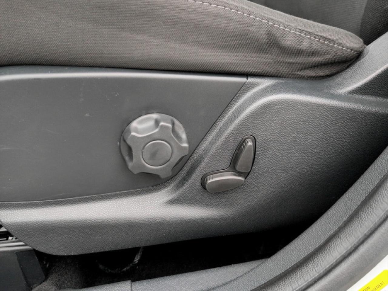 2019 Ford EcoSport SE  **SUNROOF - 20 SERVICE RECS.** Photo