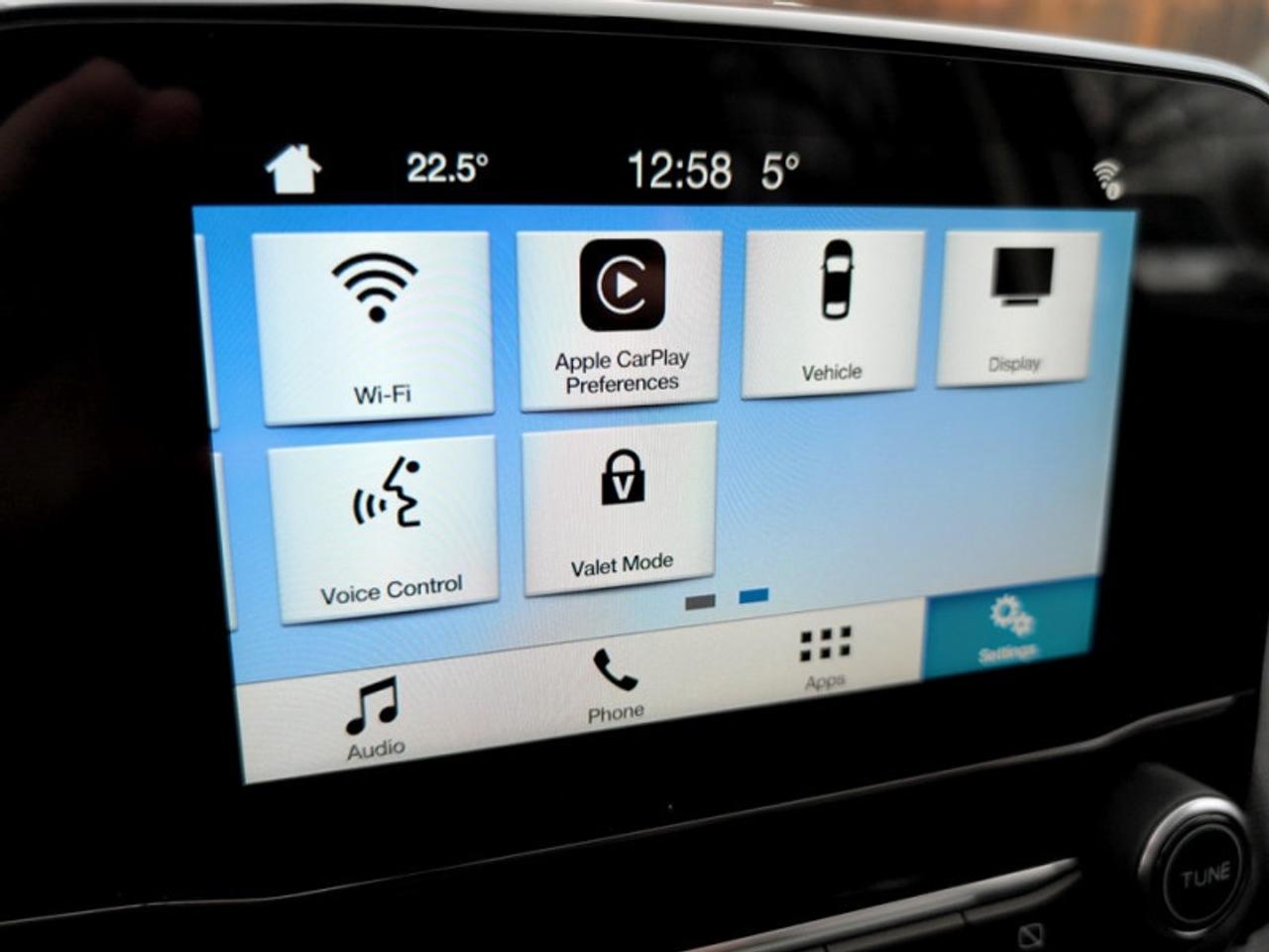 2019 Ford EcoSport SE  **SUNROOF - 20 SERVICE RECS.** Photo