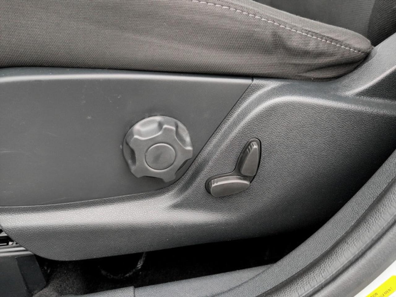 2019 Ford EcoSport SE  **SUNROOF - 20 SERVICE RECS.** Photo