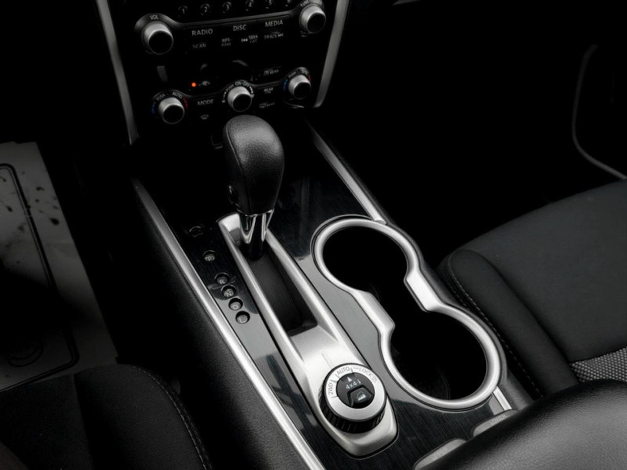 2019 Nissan Pathfinder S  **22 SERVICE RECORDS** Photo