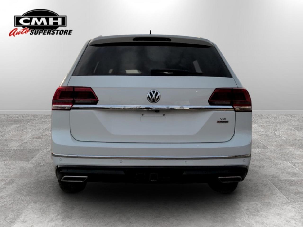 2019 Volkswagen Atlas Execline R-line  **R-LINE PKG** Photo