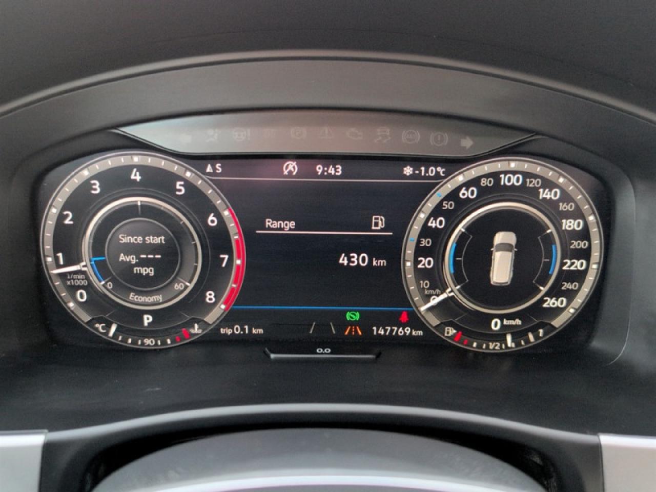 2019 Volkswagen Atlas Execline R-line  **R-LINE PKG** Photo