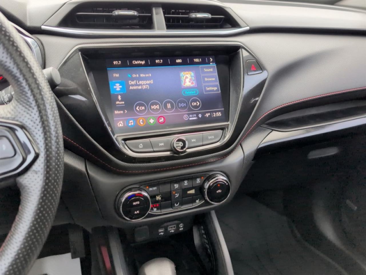 2022 Chevrolet TrailBlazer RS w/Sun + Gate Pkg  **TECH PKG** Photo