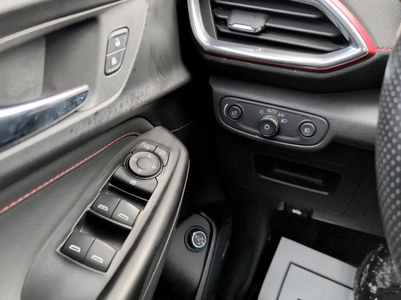 2022 Chevrolet TrailBlazer RS w/Sun + Gate Pkg  **TECH PKG** Photo